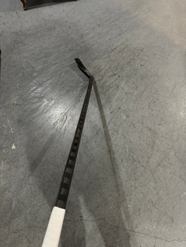 Senior Left Hand Mcdavid Pro Curve PRO custom Hockey Stick