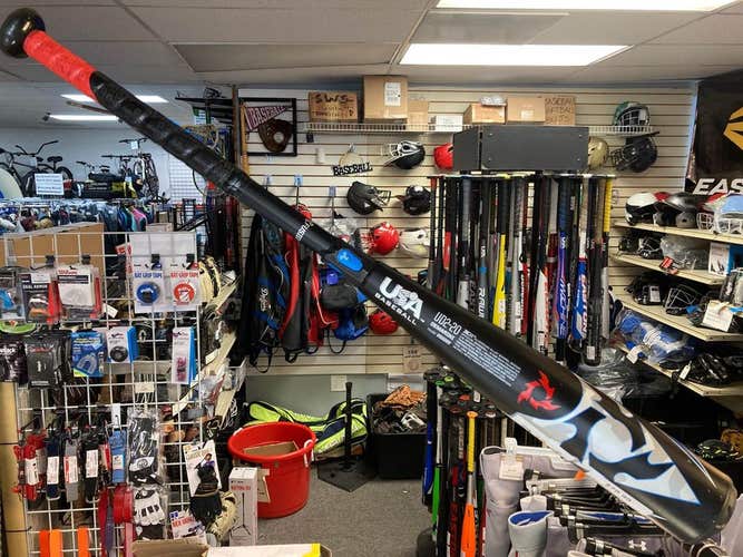 Used 2020 DeMarini Alloy Voodoo Bat (-10) 18 oz 28"