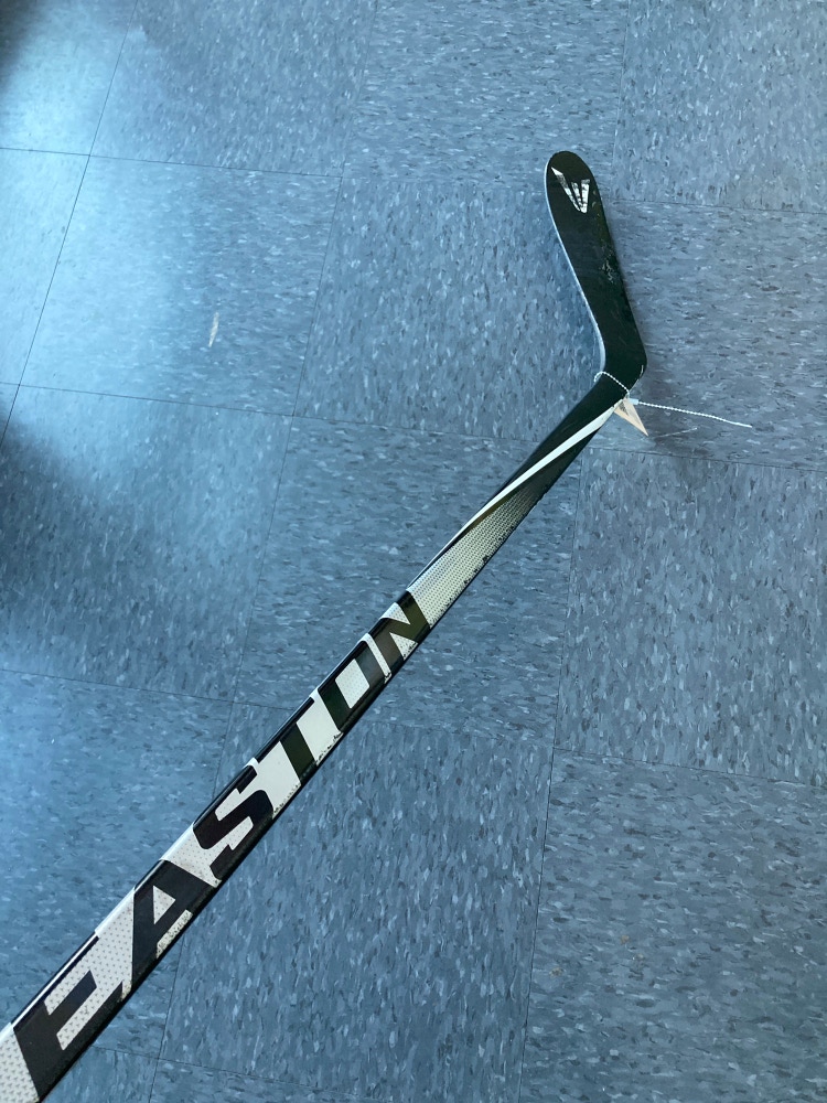 Used Senior Easton Synergy 20 Left Hand Hockey Stick