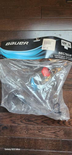 (New) Goalie throat protector (Bauer) GTP Sr