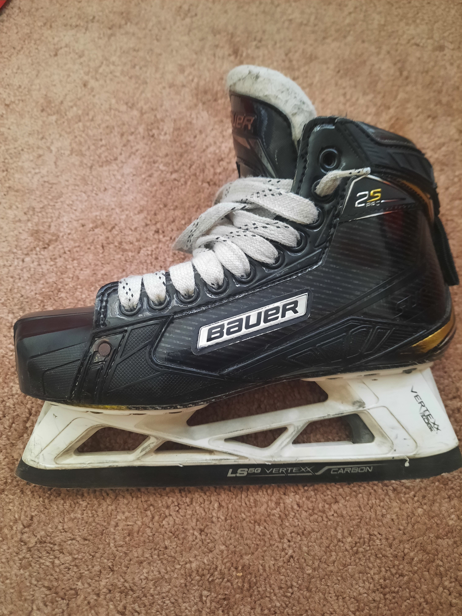 Senior Used Bauer Supreme 2S Pro Hockey Goalie Skates Regular Width 8