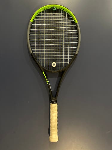 Wilson Blade 100 V7