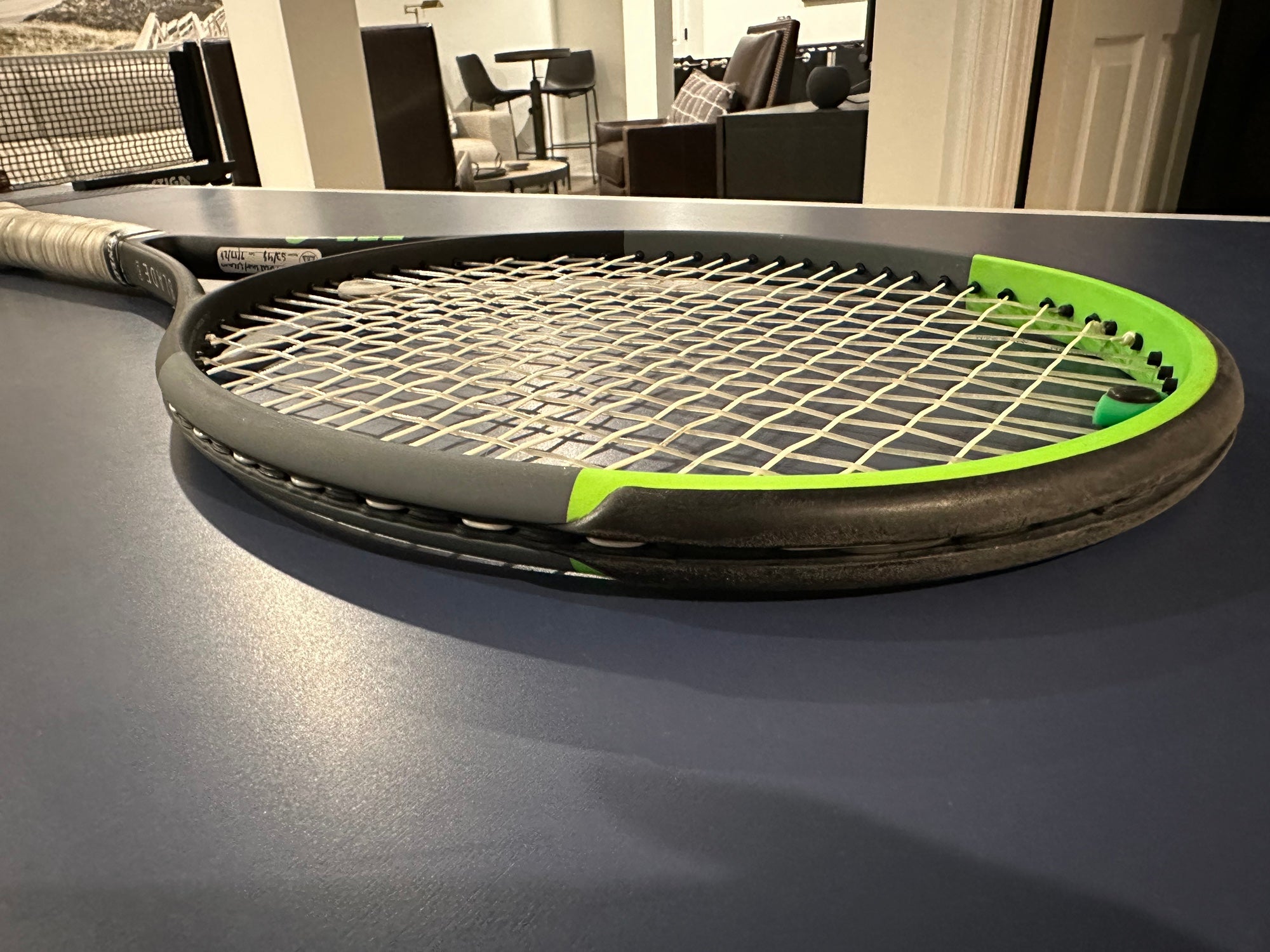Wilson Blade 100 V7 | SidelineSwap | Buy and Sell on SidelineSwap