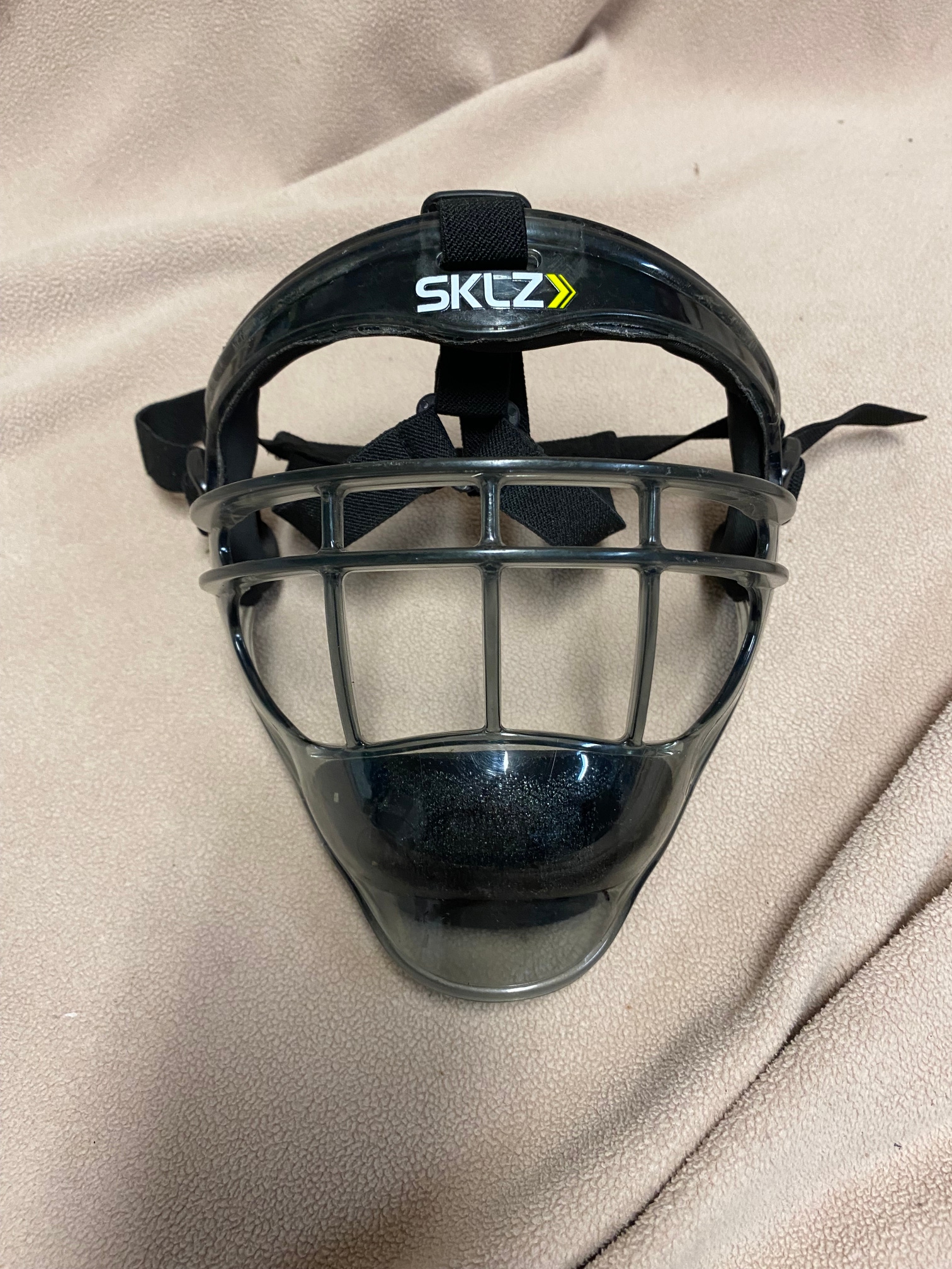 Used youth Sklz Face Guard