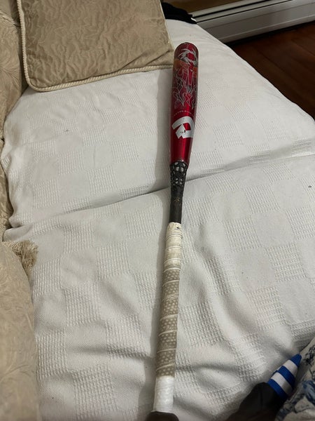 Used DeMarini (-3) 30 oz 33" Voodoo Overlord Bat
