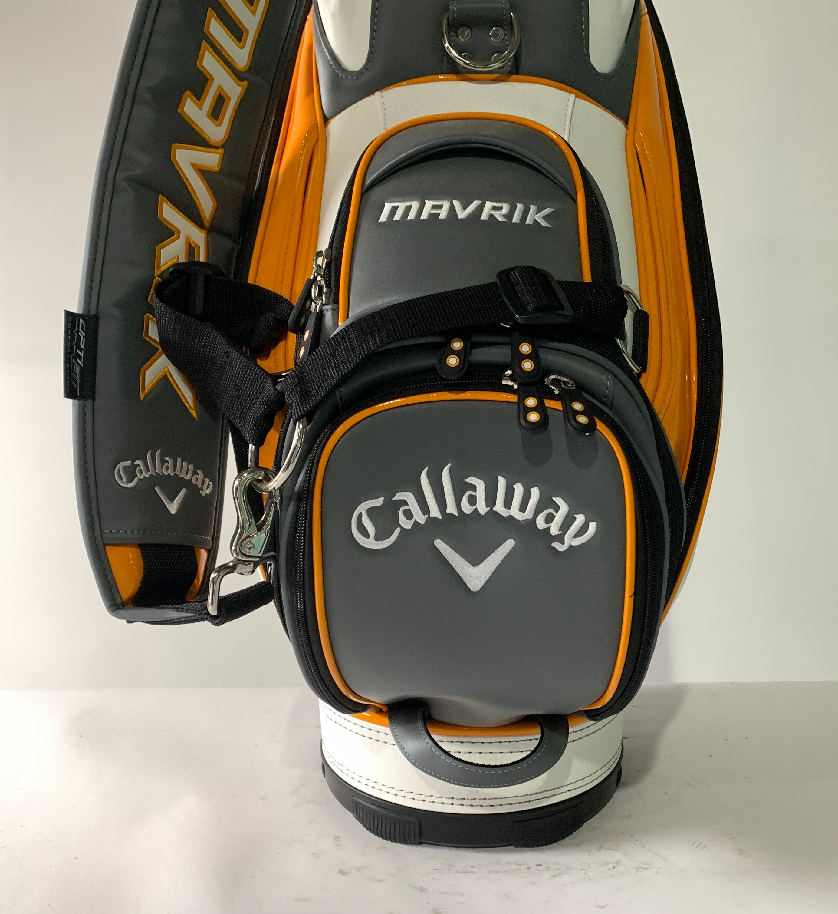 Callaway Mavrik Tour Staff Golf Bag White Grey Orange 6-Way Divide