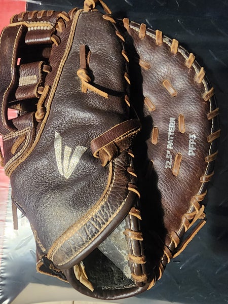 Easton first base mitt