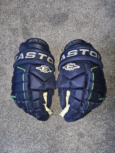 Used Easton EQ50 Gloves 14" (Elite Series)