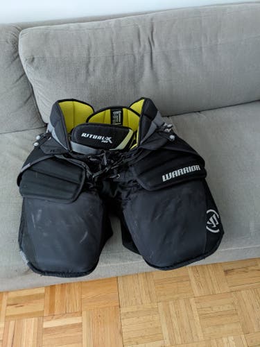 Used Warrior Ritual X Pro Goalie Pants medium