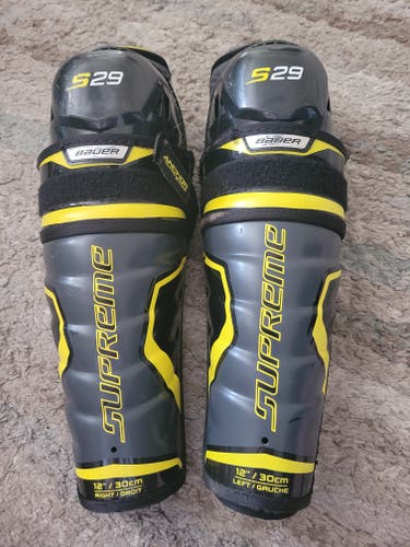 Junior Used Bauer Supreme S29 12" Shin Pads
