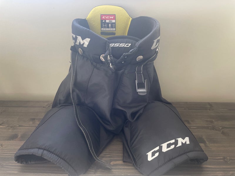 Junior Used Small CCM Tacks 9550 Hockey Pants
