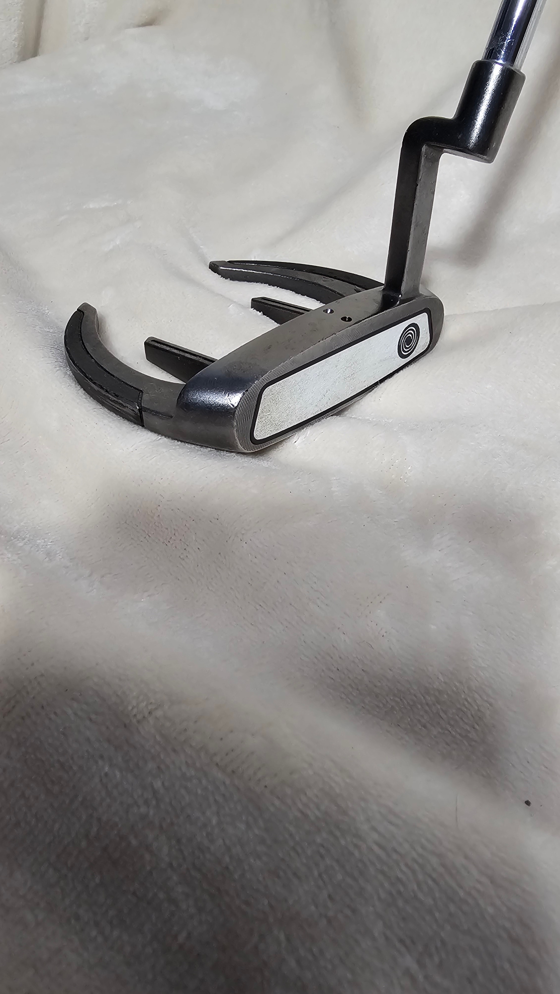 Black Men's Used Odyssey Right Handed Mallet White Ice Sabertooth Putter Uniflex 34"