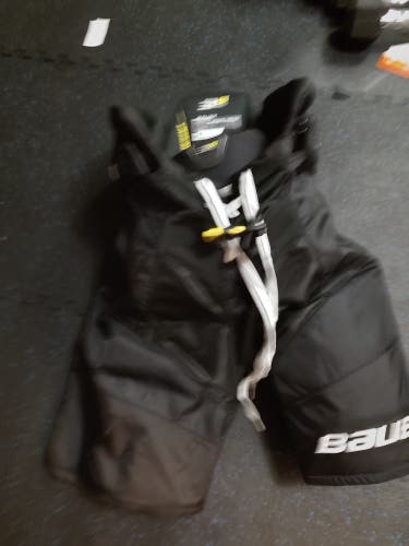Senior Used Medium Bauer Supreme 3S Pro Hockey Pants