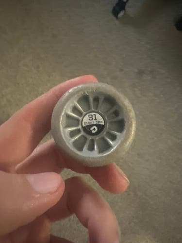 DeMarini (-10) 21 oz 31" The Goods Bat