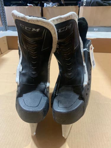 Used Senior Hockey Skates Regular Width 9