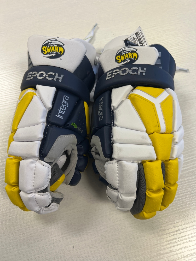 New Epoch 13" Integra Pro Georgia Swarm Gloves