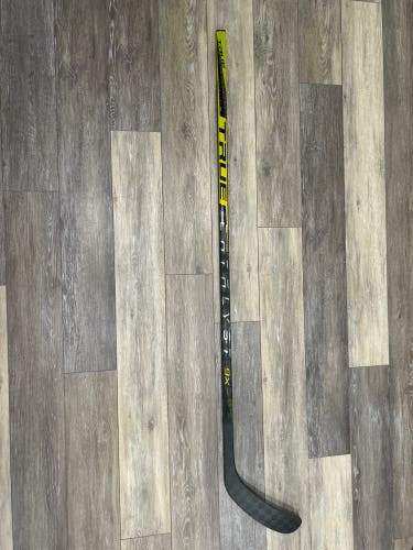 True Catalyst 9x TC2 Pattern 55 Flex Hockey Stick