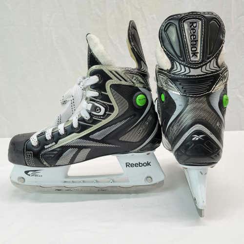 Used Reebok 17k Junior 03.5 Ice Hockey Skates