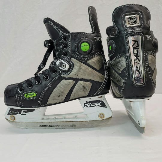 Used Reebok 7k Pump Junior 01 Ice Hockey Skates