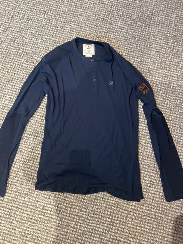 Large US Ski Team Alps & Meters Henley