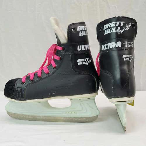 Used Brett Hull Ultra Ice Junior 01 Ice Hockey Skates