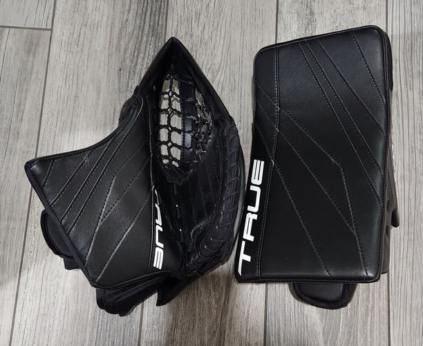 New Regular True 20.1 Glove and Blocker
