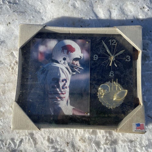 OJ Simpson Buffalo Bills NFL Football Plaque Clock Sign - USA Made - Rare