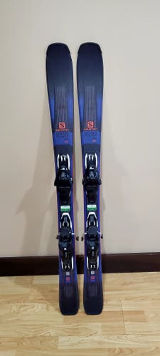 Used Unisex Salomon 130 cm All Mountain XDR Skis With Bindings10.
