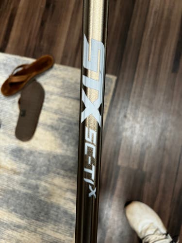 LE Gold STX SC-TI X Shaft
