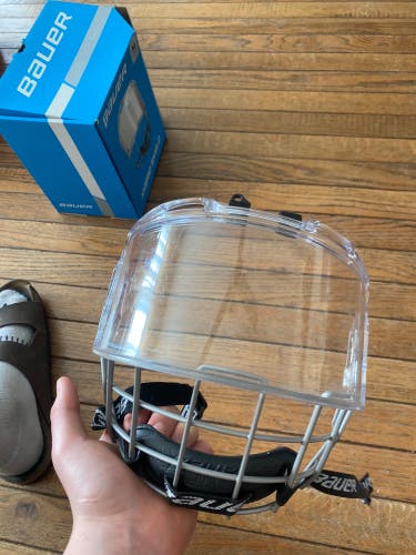 Medium Bauer Shield Hybrid Shield