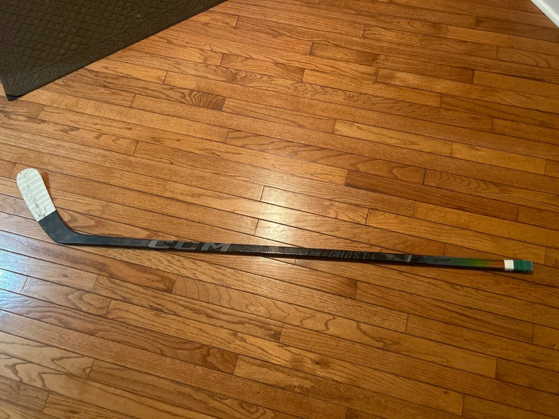 Intermediate Right Handed P29 FT Ghost Hockey Stick