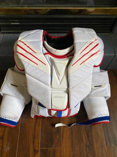 Senior Large Pro Custom Bauer hyperlite chest protector