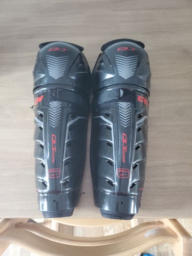Senior Used CCM QLT Edge 14" Shin Pads