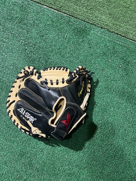 Right Hand Throw 33" Cm3000tm equalizer training gloves Catcher's Glove