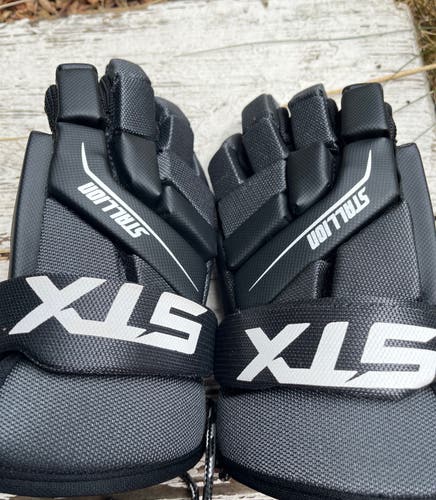 New STX 9" Lacrosse Gloves