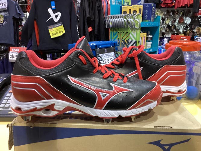 Black New Adult Men's Size 9.0 (Women's 10) Metal Mizuno Low Top