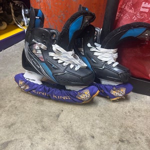 True TF7 player skates