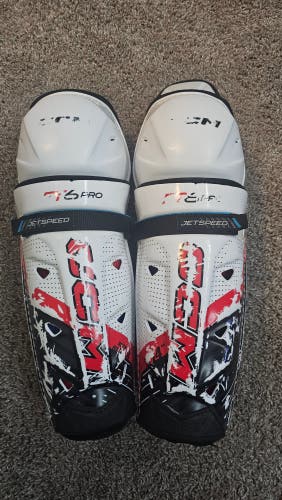 CCM Jetspeed ft6 pro 14" Shin Pads