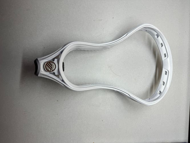 New Attack & Midfield Unstrung Tactik 3.0 Head