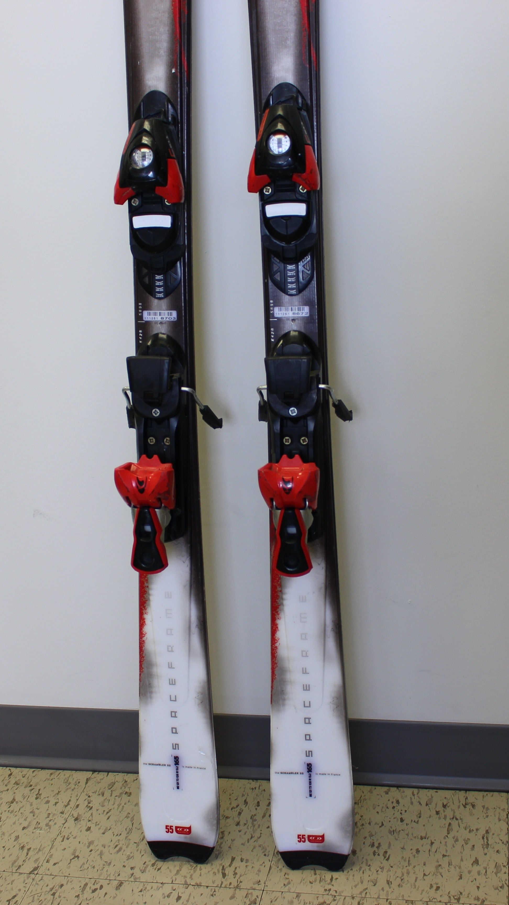 スキー SALOMON SCRAMBLER 55 165cm スキー SALOMON SCRAMBLER 55 165cm SALOMON SCRAMBLER 55 165cm