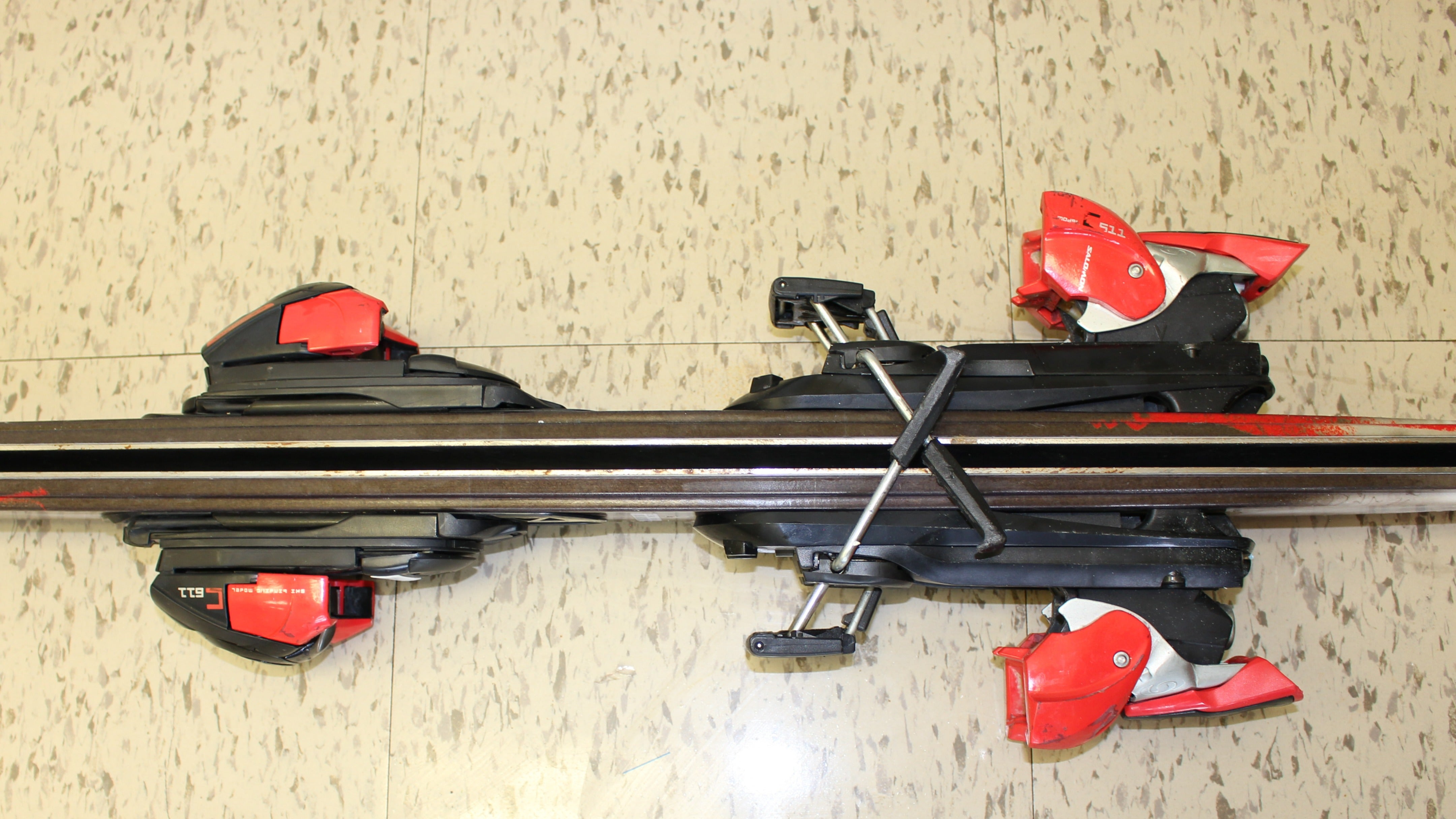 スキー SALOMON SCRAMBLER 55 165cm Used Unisex Salomon 165 cm Scrambler 55 Spaceframe Skis With