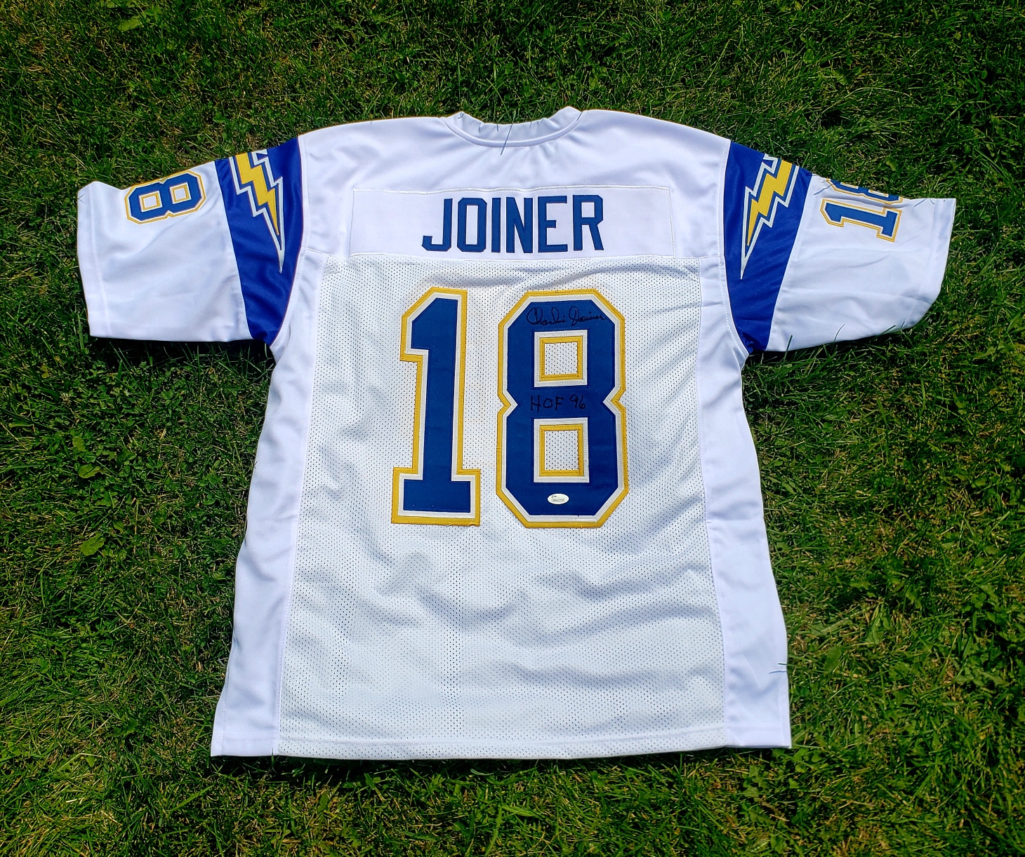 San Diego Chargers Jersey signed by Charlie Joiner