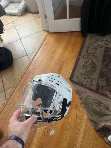 Used Medium Bauer Pro Stock Re-Akt 150 Helmet With Bubble