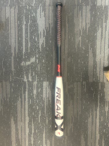 Used Miken (-8) 26 oz 34" Freak Bat