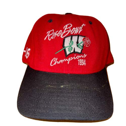 Vintage University of Wisconsin Badgers 1994 Rose Bowl Fitted Hat Cap Size 7 1/8