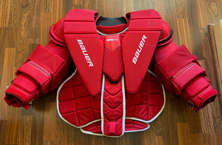 Used Large Bauer pro series Goalie Chest Protector