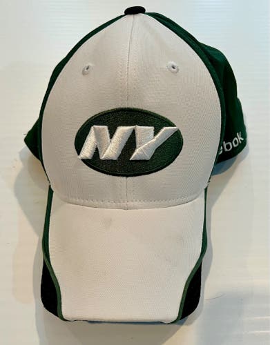 Reebok Official NFL New York Jets Authentic ONFIELD Stretch Fitted Hat (S/M)