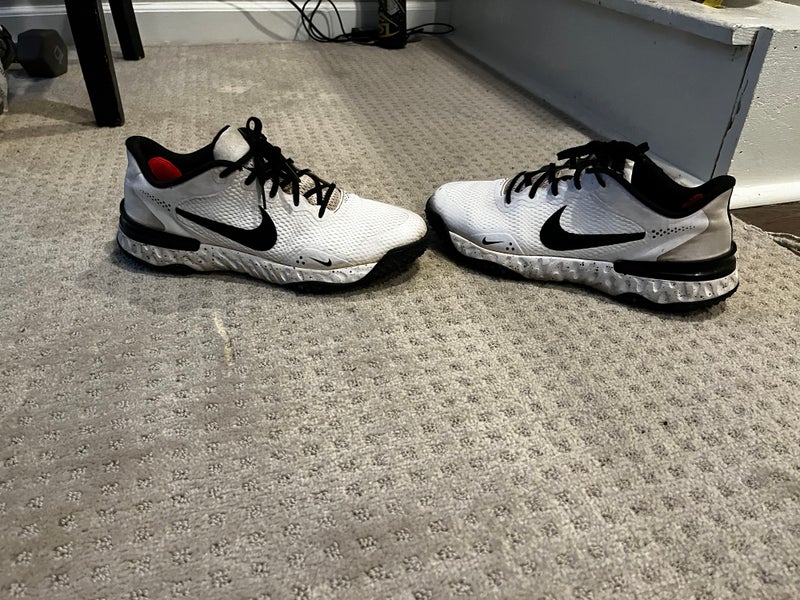White Men's Size 9.0 (Women's 10) Nike Air Zoom Maxfly Shoes