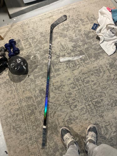 Slightly used CCM TRIGGER 8 PRO 75 FLEX P28 RIGHT HANDED