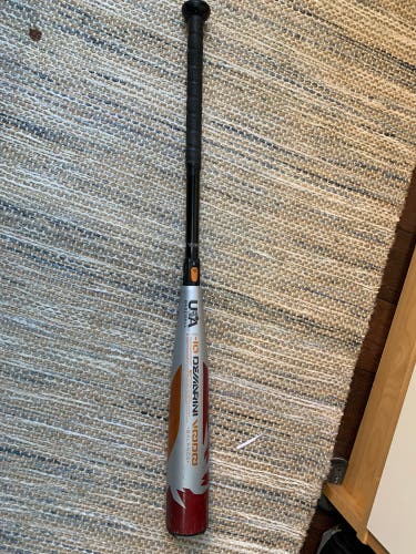 Demarini Voodoo - 32" Drop 10 (20oz) Used Bat in Great condition